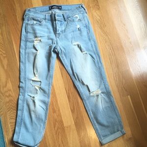 Hollister boyfriend jeans